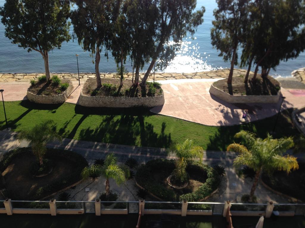 Darlex Apartments Galatex Beach Center Limassol Exterior photo